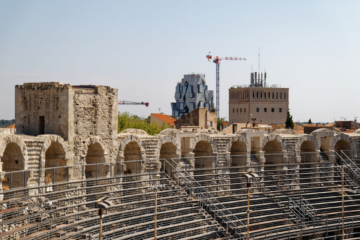 Galeries d’art à Arles : guide des quartiers artistiques