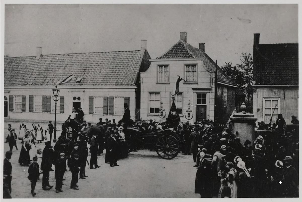 Maisons de Van Gogh : le presbytère natal de Zundert sur une photographie historique